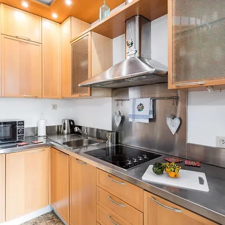 Rent Like - Za Cieszynianka 5 Apartmán *